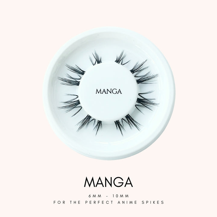 Close up view of HanaDolly's MANGA lash style on their iconic white, circular lash tray