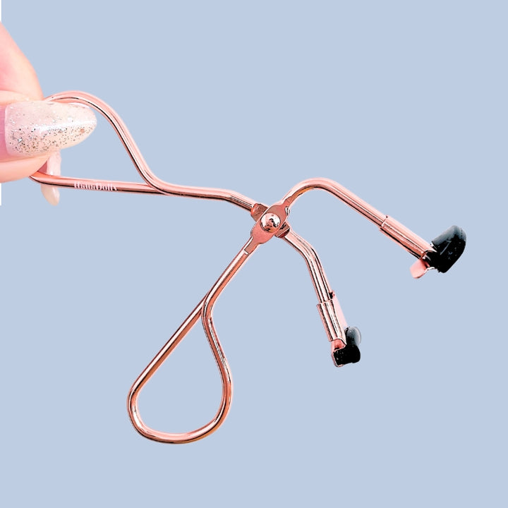 Side angle of PRESS Segmented Eyelash Curler by HanaDolly