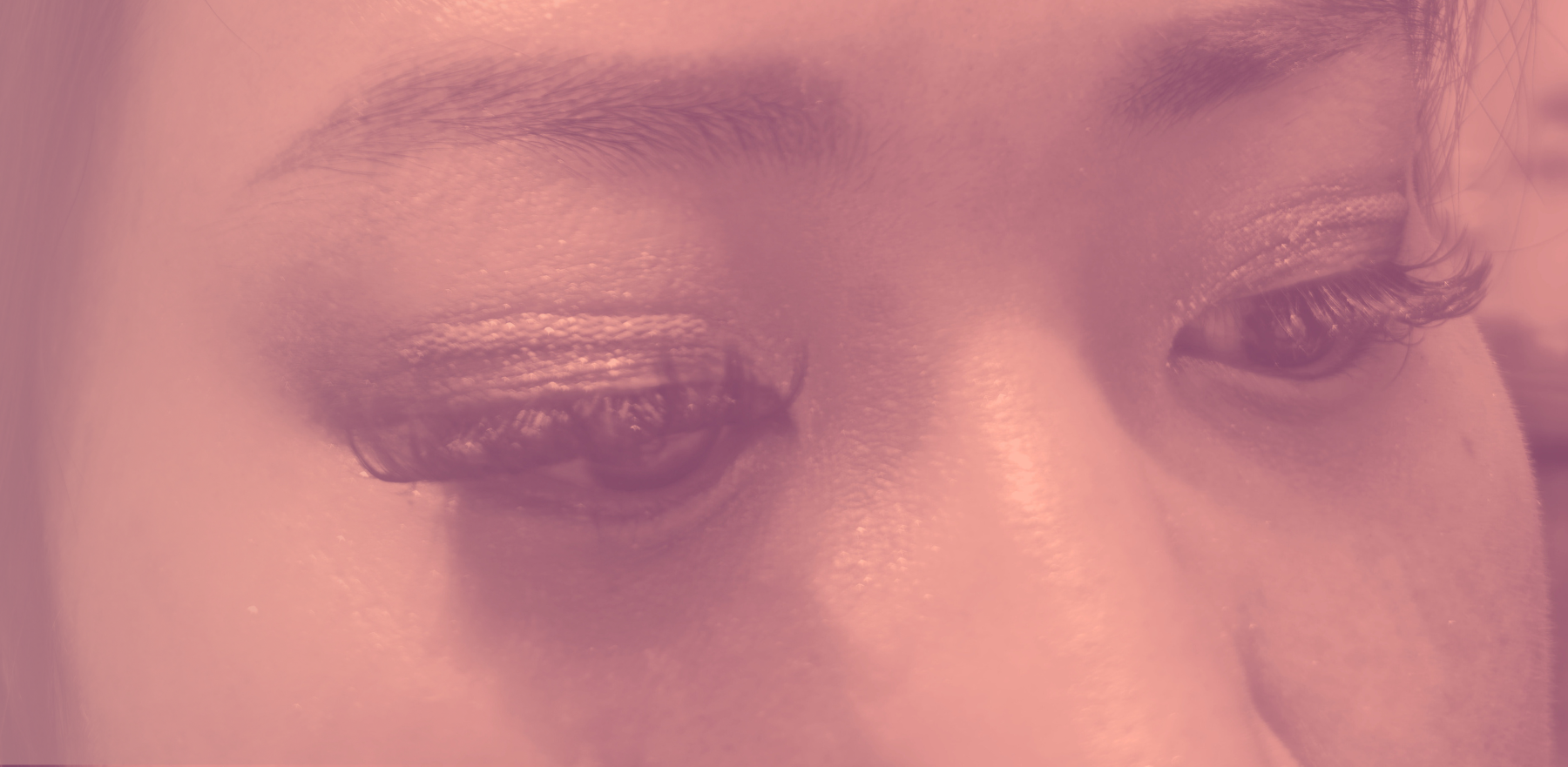Singaporean female model flaunting glue free lashes closeup shot of her eyes