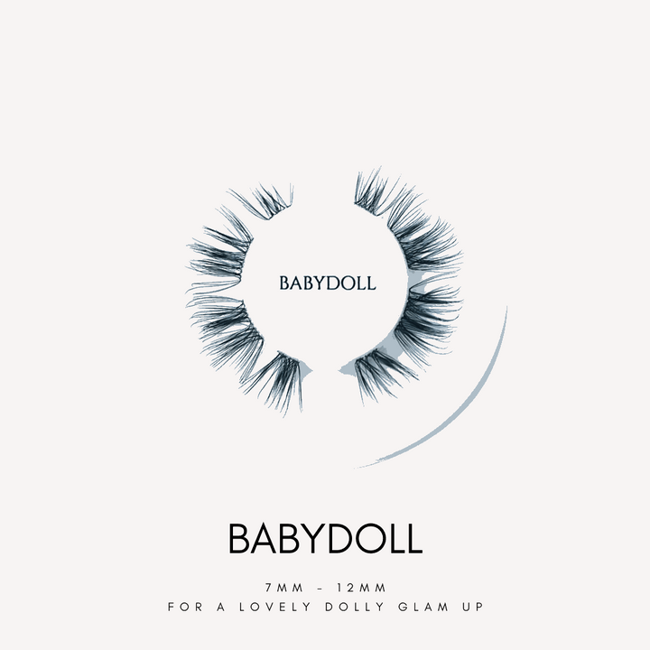 Close up view of HanaDolly's BABYDOLL lash style on their iconic white, circular lash tray