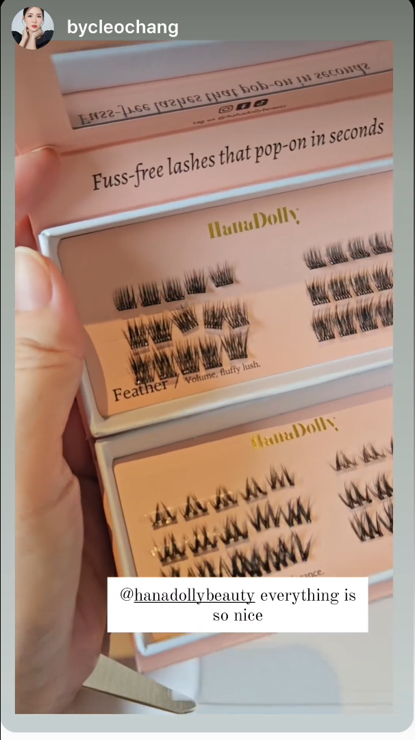 HanaDolly Nimble self-adhesive lashes kit shown in customer review